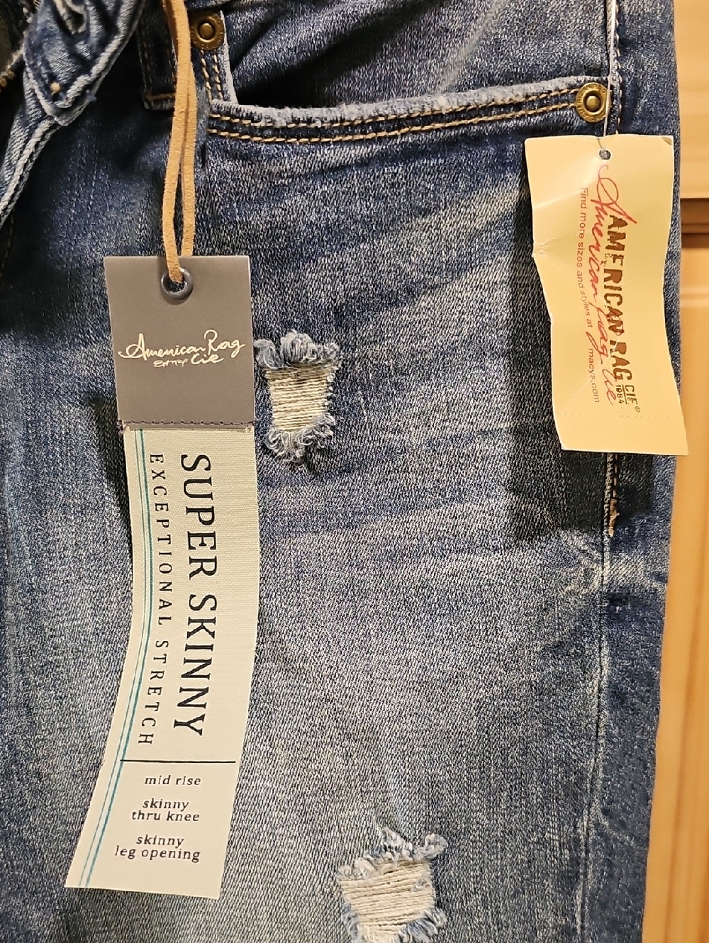 NWT American Rag Distressed Super Skinny Mid-Rise Jeans - Blue Wash - Picture 2 of 5
